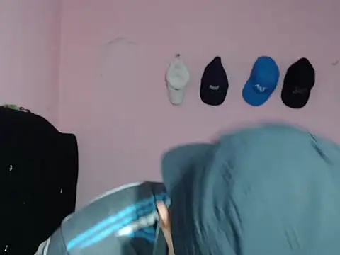 Snapshot of Cronos_Hot_8 chatting on 02-17-26, 09:54 Cronos Hot 8 online show from 02-17-26, 09:54