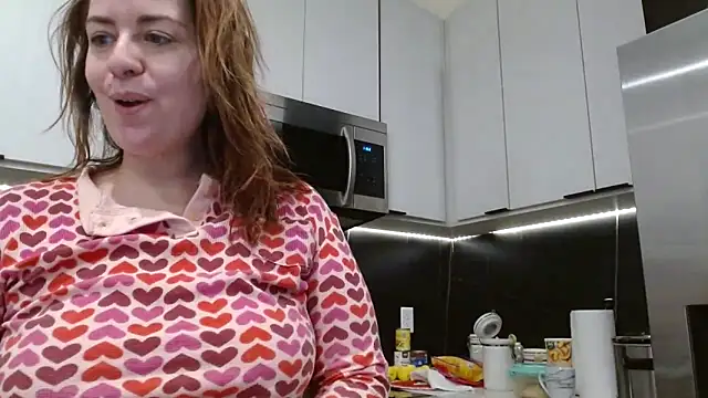 HazelSkyesChat online show from 02-14-26, 05:53