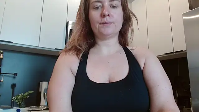 HazelSkyesChat online show from 05-20-26, 06:25