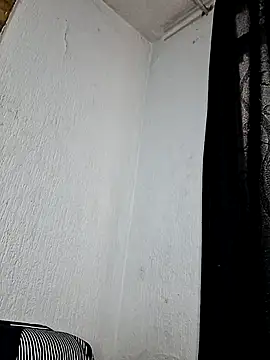 Snapshot of the_lagoon_girl chatting on 02-22-26, 09:35 the lagoon girl online show from 02-22-26, 09:35