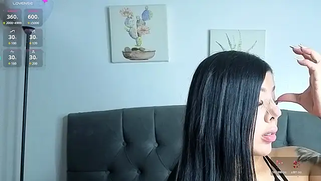 Snapshot of _selena_fox chatting on 02-21-26, 08:32 selena fox online show from 02-21-26, 08:32