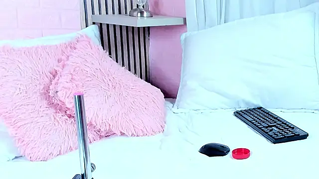 kelly 666 online show from 04-12-26, 03:22