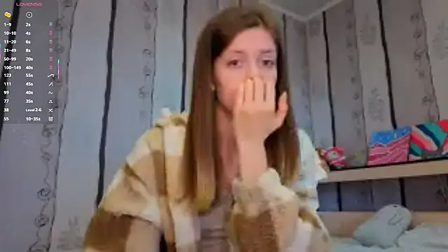 SueFerreyra online show from 04-11-26, 08:51