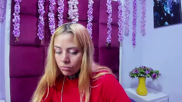 Snapshot of Dakota_Angell_ chatting on 02-24-26, 02:09 Dakota Angell online show from 02-24-26, 02:09