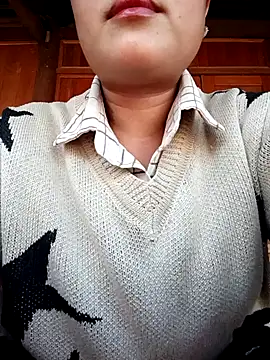 Snapshot of Mayly_Sweet chatting on 02-06-26, 09:01 Mayly Sweet online show from 02-06-26, 09:01