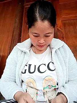 Snapshot of Mayly_Sweet chatting on 02-14-26, 03:14 Mayly Sweet online show from 02-14-26, 03:14