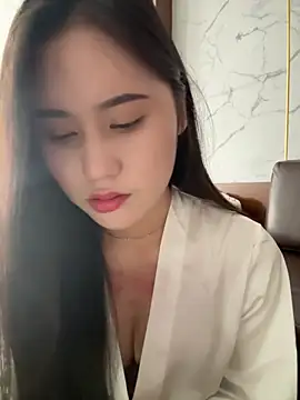 Snapshot of czamabe chatting on 02-27-26, 05:40 czamabe online show from 02-27-26, 05:40