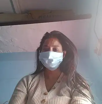 Snapshot of Niharika450 chatting on 02-08-26, 07:45 Niharika450 online show from 02-08-26, 07:45