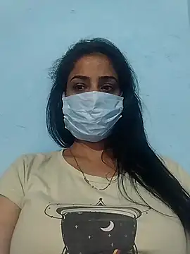 Snapshot of Niharika450 chatting on 02-25-26, 04:49 Niharika450 online show from 02-25-26, 04:49