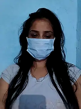 Snapshot of Niharika450 chatting on 03-01-26, 05:37 Niharika450 online show from 03-01-26, 05:37