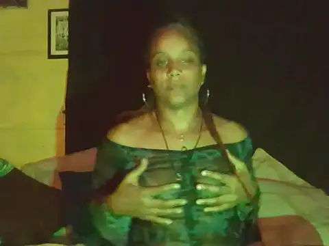 BadGyalGem online show from 02-05-26, 05:12