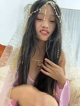 Snapshot of srr6677 chatting on 02-14-26, 01:52 srr6677 online show from 02-14-26, 01:52