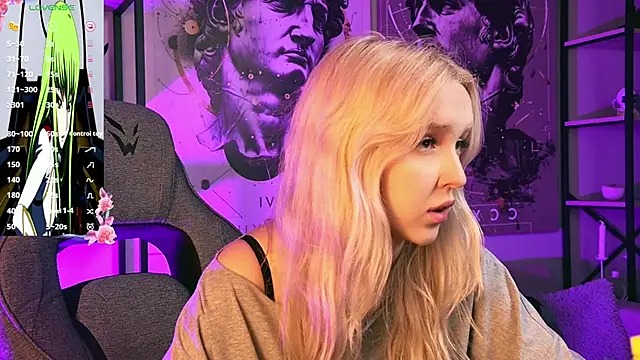 Snapshot of MaoqiBeverly chatting on 06-16-26, 12:52 MaoqiBeverly online show from 06-16-26, 12:52
