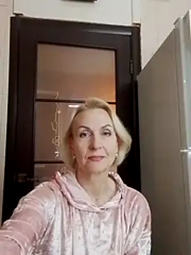 MichelleSolis online show from 02-09-26, 02:43