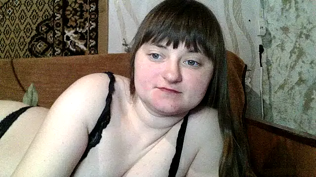 Snapshot of LuckyLust15 chatting on 03-02-26, 09:10 LuckyLust15 online show from 03-02-26, 09:10