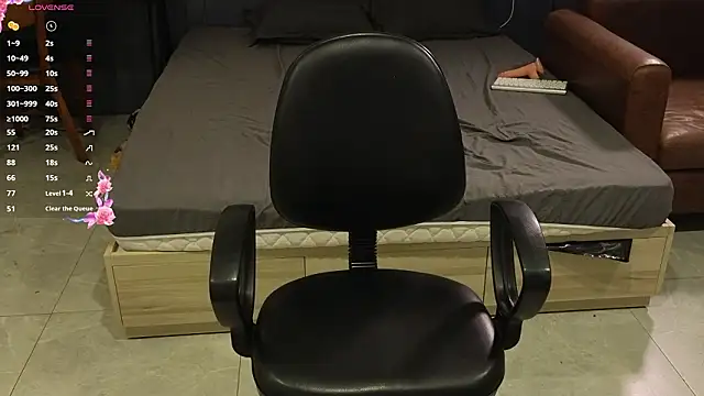 Snapshot of baby_boomqt chatting on 02-16-26, 03:13 baby boomqt online show from 02-16-26, 03:13