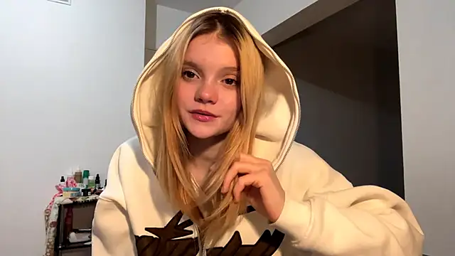 Tiffany Muse online show from 02-07-26, 01:09