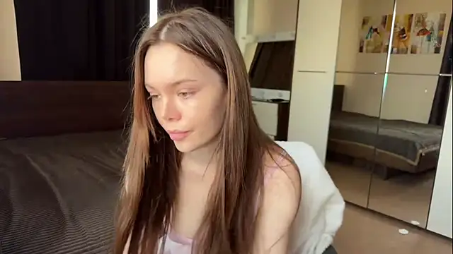 Snapshot of TinaScarlet chatting on 05-14-26, 08:10 TinaScarlet online show from 05-14-26, 08:10