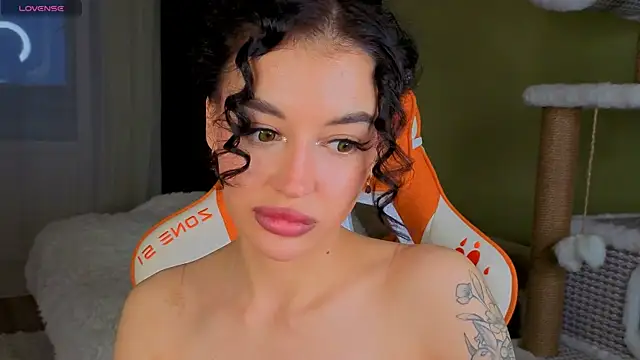 Snapshot of RiriDay chatting on 03-01-26, 03:36 RiriDay online show from 03-01-26, 03:36