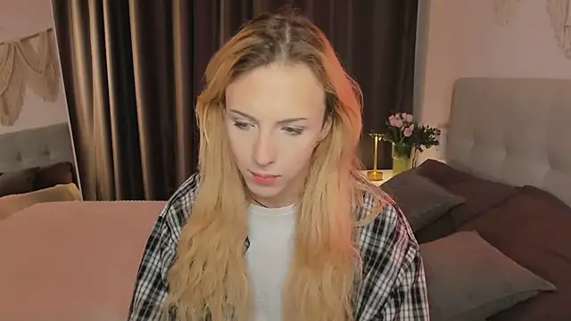 Tiffany  King online show from 04-15-26, 05:25