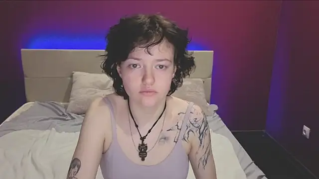 Snapshot of Svenaa_Kopnie chatting on 02-10-26, 01:53 Svenaa Kopnie online show from 02-10-26, 01:53