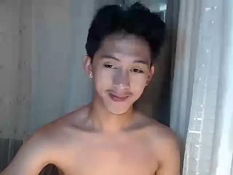  andrie69  online show from 03-08-26, 05:00