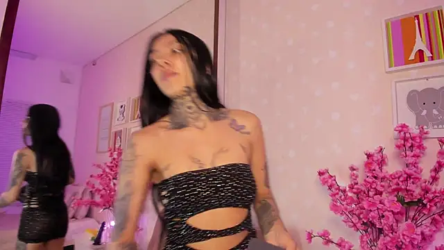 Snapshot of Ashley_Blum_ chatting on 02-26-26, 12:15 Ashley Blum online show from 02-26-26, 12:15