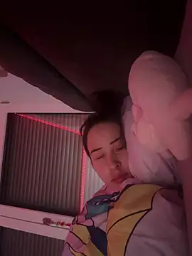 Snapshot of Just-Lilly chatting on 02-08-26, 09:23 Just-Lilly online show from 02-08-26, 09:23