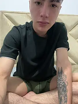 AlexanderCollman2 online show from 02-04-26, 08:20