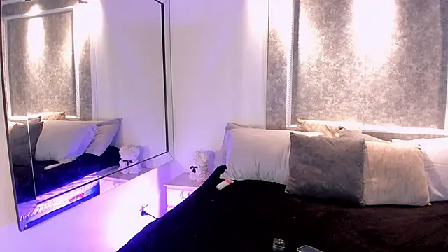 celestesun23 online show from 02-05-26, 12:37