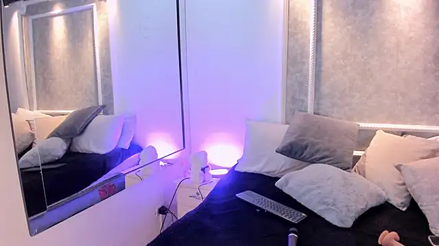 celestesun23 online show from 02-28-26, 01:23