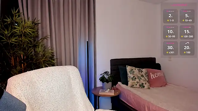 Snapshot of moonhelen chatting on 02-16-26, 11:34 moonhelen online show from 02-16-26, 11:34