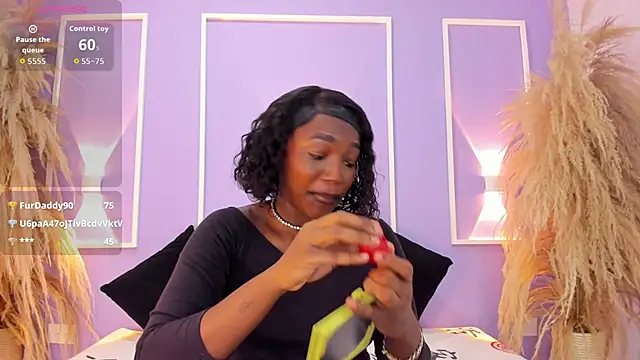 Snapshot of Nalathompson chatting on 02-22-26, 01:07 Nalathompson online show from 02-22-26, 01:07