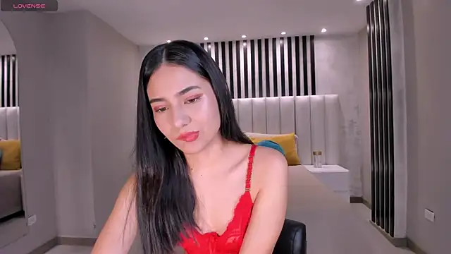 Snapshot of LucieMartin chatting on 03-02-26, 07:21 LucieMartin online show from 03-02-26, 07:21