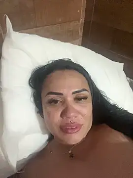 Snapshot of Deyseprado35 chatting on 02-23-26, 09:12 Deyseprado35 online show from 02-23-26, 09:12