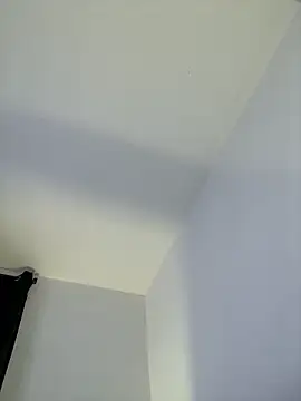 Snapshot of SaraBellini chatting on 02-12-26, 06:58 SaraBellini online show from 02-12-26, 06:58