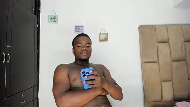 Snapshot of Ben_Castro_ chatting on 02-24-26, 08:29 Ben Castro online show from 02-24-26, 08:29