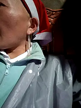 baby 112233 online show from 02-24-26, 11:30