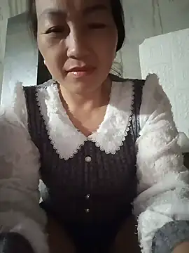 Snapshot of baby_112233 chatting on 07-08-26, 11:48 baby 112233 online show from 07-08-26, 11:48