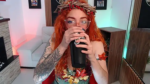 Snapshot of mere_in_redd chatting on 02-21-26, 12:06 mere in redd online show from 02-21-26, 12:06