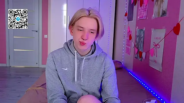 Ron Vilss online show from 04-15-26, 05:03