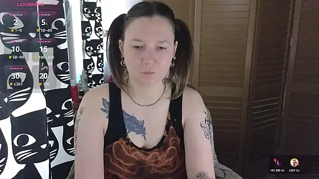 Snapshot of Ozalin_ chatting on 07-15-26, 11:26 Ozalin online show from 07-15-26, 11:26