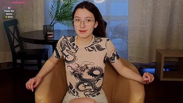 Snapshot of PamTrower chatting on 02-14-26, 03:58 PamTrower online show from 02-14-26, 03:58