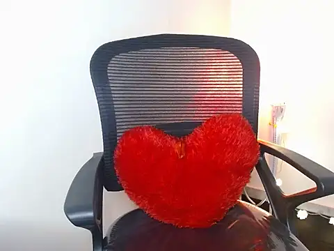 Snapshot of ELIZA_01 chatting on 02-06-26, 05:56 ELIZA 01 online show from 02-06-26, 05:56