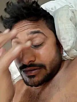 Snapshot of hot---boy1 chatting on 02-03-26, 12:31 hot---boy1 online show from 02-03-26, 12:31