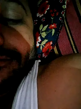 Snapshot of hot---boy1 chatting on 02-15-26, 02:14 hot---boy1 online show from 02-15-26, 02:14