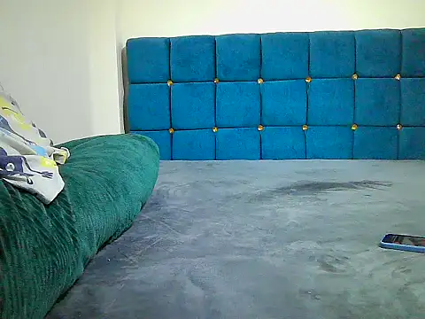 Lebo2004 online show from 03-06-26, 06:32