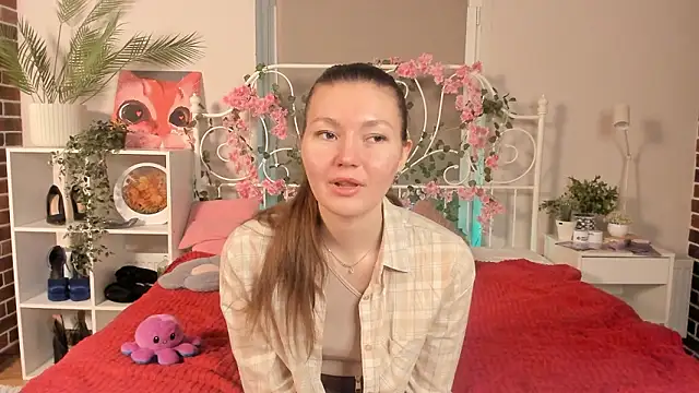 Snapshot of TobiMillinor chatting on 02-25-26, 08:07 TobiMillinor online show from 02-25-26, 08:07