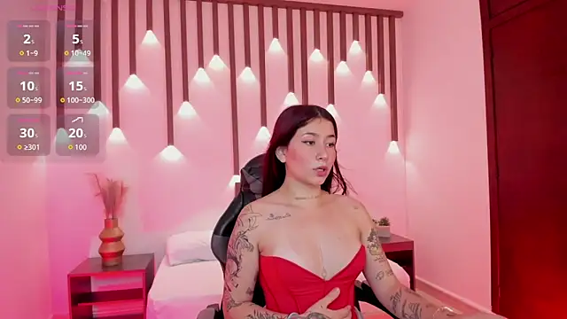 charlottee27  online show from 04-19-26, 02:11