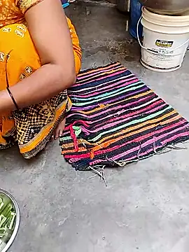 Snapshot of horny_indian90 chatting on 03-04-26, 04:29 horny indian90 online show from 03-04-26, 04:29